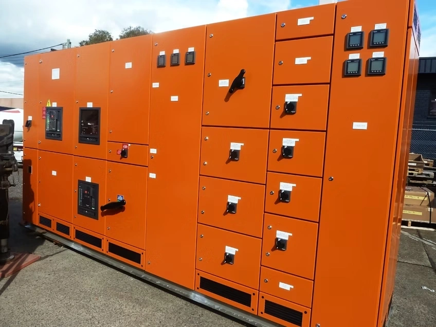 Australia, Queensland, Data Centre MSB&DB